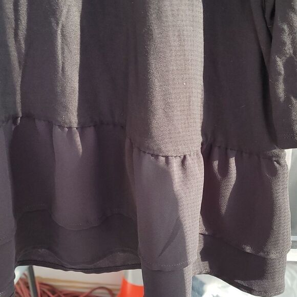 J.JILL Ruffled bottom top XL excellent condition - Picture 2 of 4